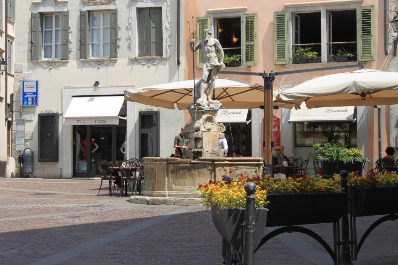 B&B Color Rovereto Rovereto  Zewnętrze zdjęcie