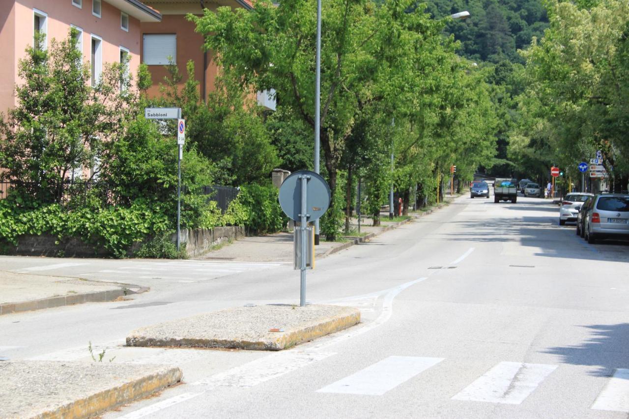 B&B Color Rovereto Rovereto  Zewnętrze zdjęcie